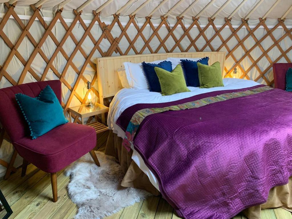 Luxury Yurt With Hot Tub - Pre-Heated For Your Arrival Buxton  Exterior foto